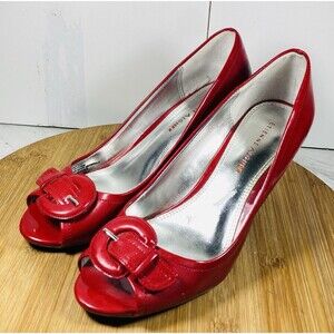 ETIENNE AIGNER red Patent Heels Size 7